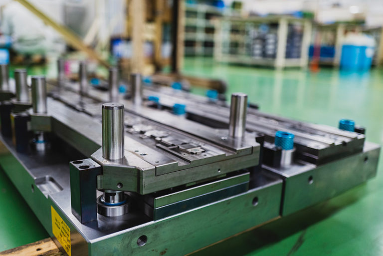 Precision Press Dies Semiconductorrelated Dies KATAKEN SEIKO CO., LTD.